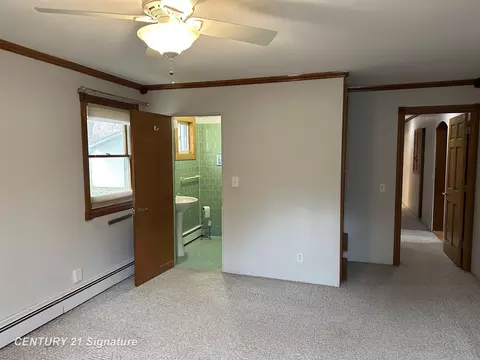 Bedroom - 5281 Deland, Flushing, MI 48433 photo 3 of 3