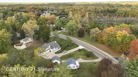 View/Area - 6123 E Riv, Flushing, MI 48433 photo 2 of 5