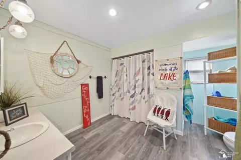 Bath - 9500 Humphrey, Reading, MI 49274 photo 1 of 2