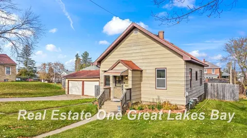 622 E Grant, Iron Mountain, MI 49801