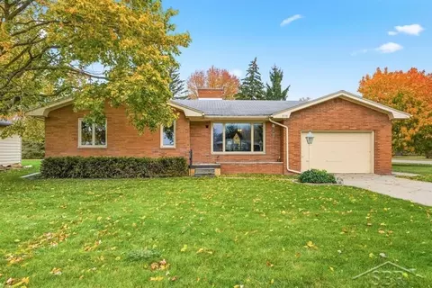 2770 Shattuck, Saginaw, MI 48603