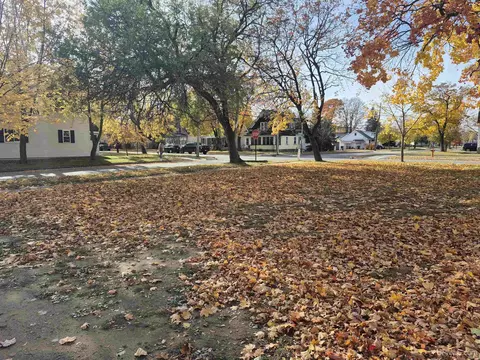 1002 Stephenson, Escanaba, MI 49829 photo 11