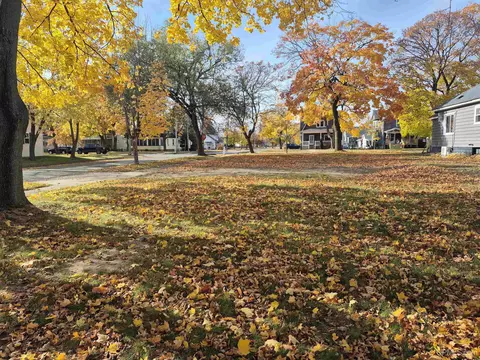 1002 Stephenson, Escanaba, MI 49829 photo 17