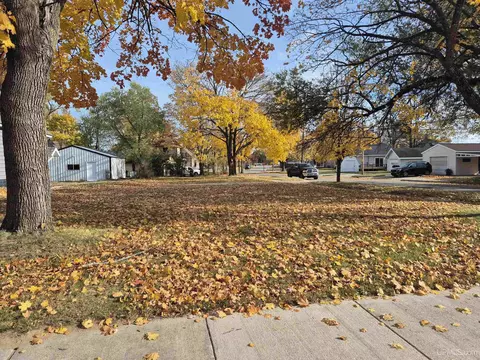 1002 Stephenson, Escanaba, MI 49829 photo 4