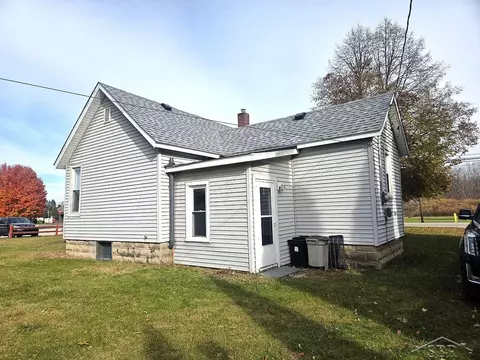 322 S Hemlock, Hemlock, MI 48626 photo 5