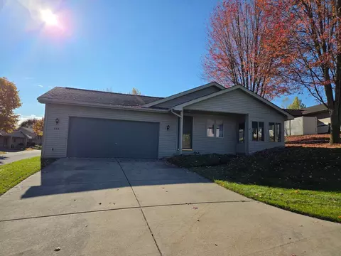 Exterior - 606 Kemp, Gladwin, MI 48624 photo 2 of 8