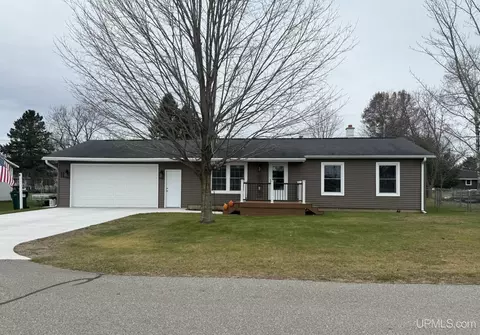 737 Mullen, Quinnesec, MI 49876