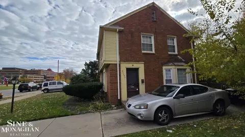 21756-58 Moross Rd, Grosse Pointe, MI 48236
