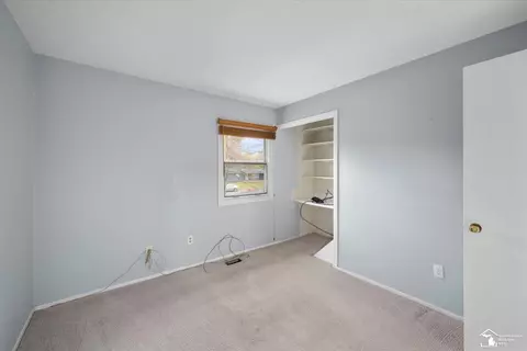 Bedroom - 7655 Coventry, Temperance, MI 48182 photo 3 of 8