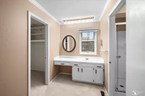 Bath - 7655 Coventry, Temperance, MI 48182 photo 2 of 4