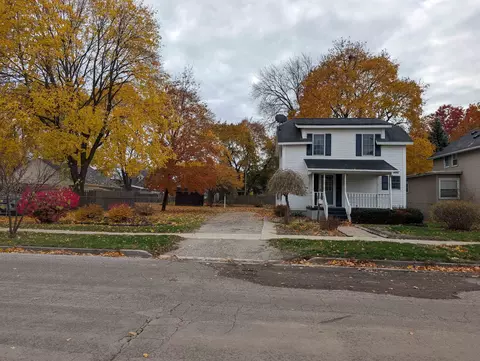 523 Fletcher, Owosso, MI 48867