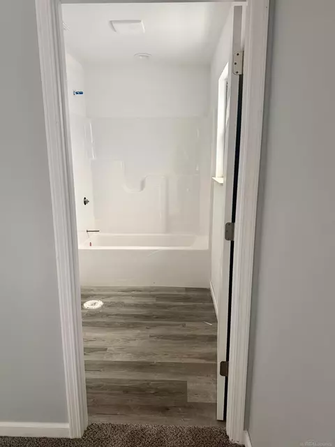 Bath - 385 Mayer, Saint Clair, MI 48079 photo 1 of 7