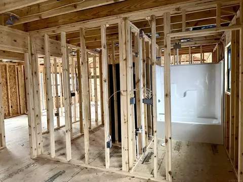 Bath - 385 Mayer, Saint Clair, MI 48079 photo 7 of 7
