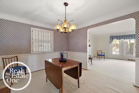 1769 Newcastle, Grosse Pointe Woods, MI 48236 photo 8