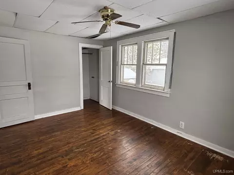 Bedroom - 727 E Rdg, Ishpeming, MI 49849 photo 6 of 8