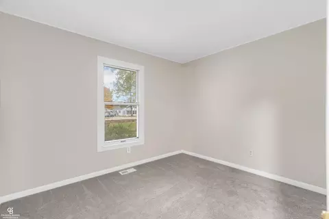 Bedroom - 925 Whiting, Saint Clair, MI 48079 photo 3 of 6