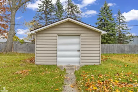 Other - 925 Whiting, Saint Clair, MI 48079 photo 4 of 12