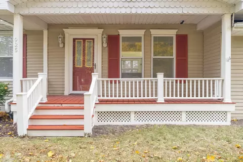 Exterior - 925 Whiting, Saint Clair, MI 48079 photo 11 of 11