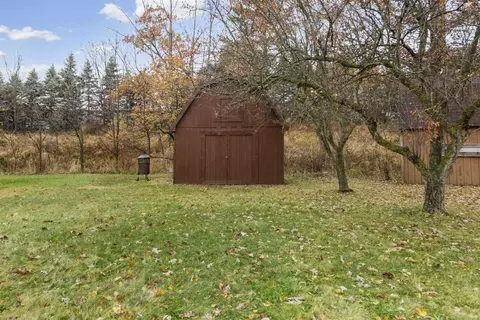 Exterior - 1224 S 15th, Saint Clair, MI 48079 photo 6 of 11