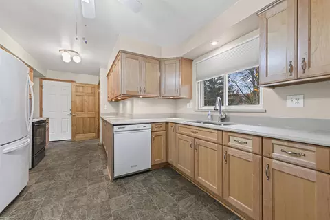 Kitchen - 1224 S 15th, Saint Clair, MI 48079 photo 1 of 6