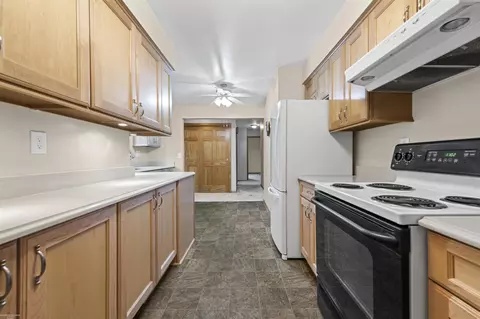 Kitchen - 1224 S 15th, Saint Clair, MI 48079 photo 3 of 6