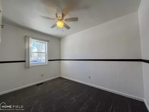 700 Nafus, Owosso, MI 48867 photo 17