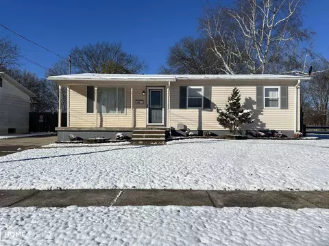 700 Nafus, Owosso, MI 48867 photo 2