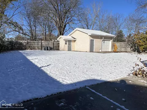 700 Nafus, Owosso, MI 48867 photo 28