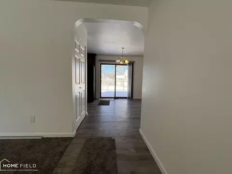 700 Nafus, Owosso, MI 48867 photo 5