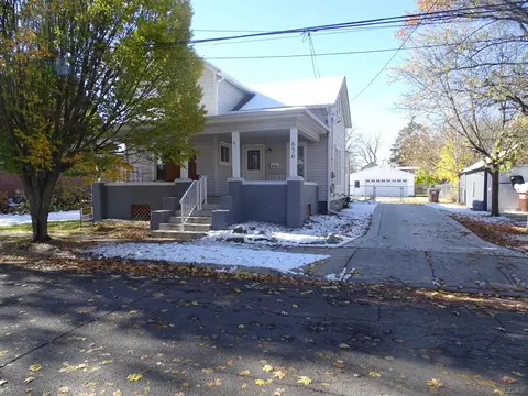 656 James, Adrian, MI 49221