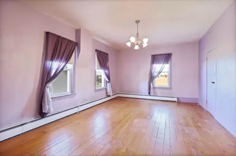 Bedroom - 5400 Maple, Frankenmuth, MI 48734 photo 2 of 10