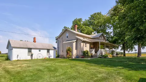 Exterior - 5400 Maple, Frankenmuth, MI 48734 photo 1 of 19