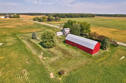 View/Area - 5400 Maple, Frankenmuth, MI 48734 photo 7 of 11