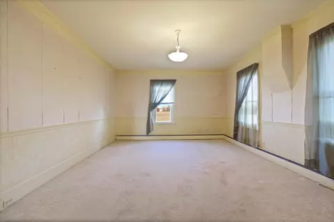 Bedroom - 5400 Maple, Frankenmuth, MI 48734 photo 1 of 10