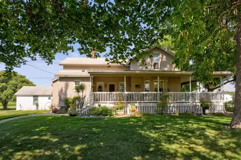 Exterior - 5400 Maple, Frankenmuth, MI 48734 photo 2 of 19