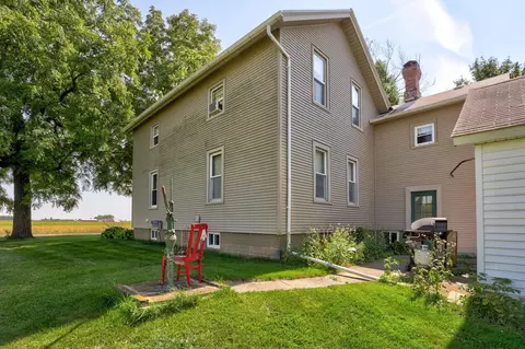 Exterior - 5400 Maple, Frankenmuth, MI 48734 photo 11 of 19