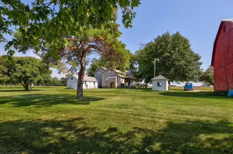 Exterior - 5400 Maple, Frankenmuth, MI 48734 photo 15 of 19