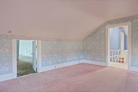 Bedroom - 5400 Maple, Frankenmuth, MI 48734 photo 9 of 10