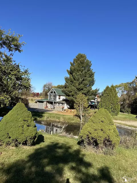 123 S Freer, Chelsea, MI 48118