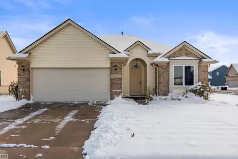 34588 Magnolia, Richmond, MI 48062