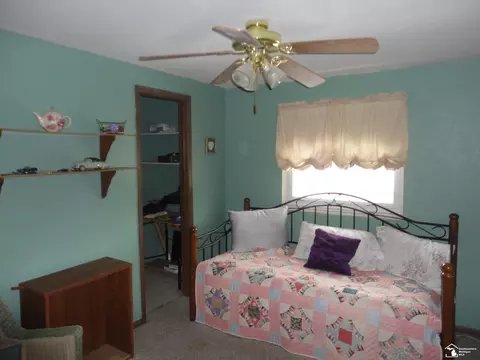 Bedroom - 800 N Roessler, Monroe, MI 48162 photo 5 of 8