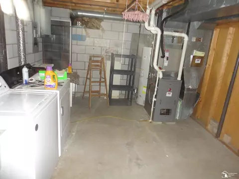 Other - 800 N Roessler, Monroe, MI 48162 photo 4 of 6
