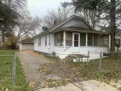 1225 Vermilya, Flint, MI 48507