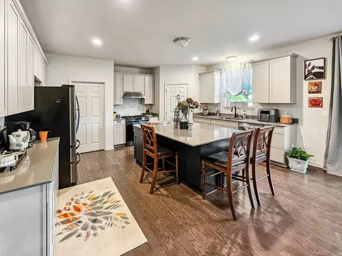 24784 Beach, Macomb, MI 48042 photo 3
