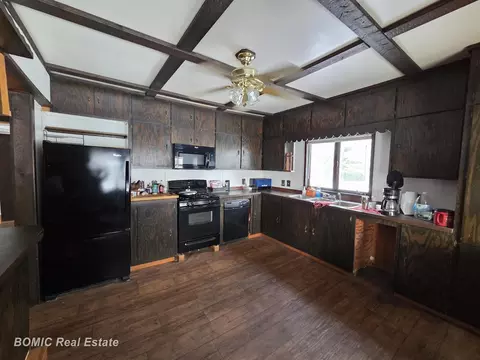Kitchen - 8832 Ormes, Vassar, MI 48768 photo 1 of 1