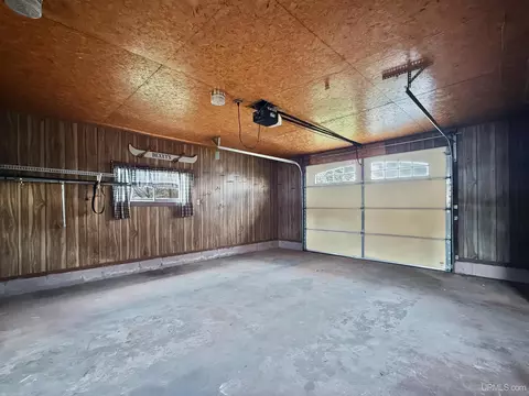 Other - 2122 S 3rd, Escanaba, MI 49829 photo 4 of 5
