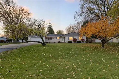 5670 Tamarix, Saginaw, MI 48603