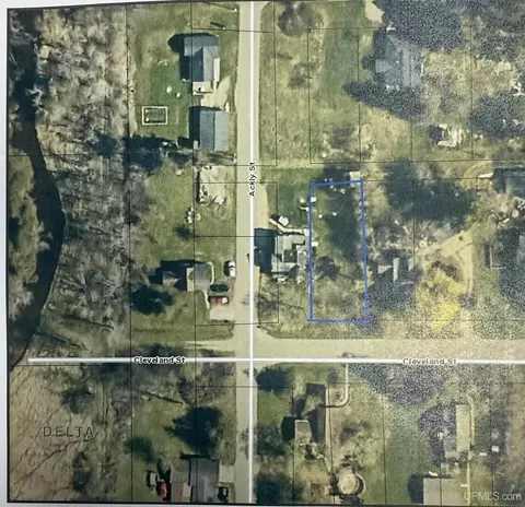 10404 Ackley, Rapid River, MI 49878