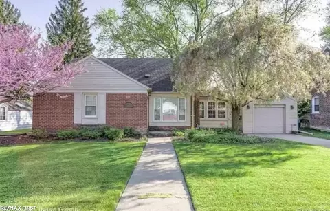 21200 Outer, Dearborn, MI 48124