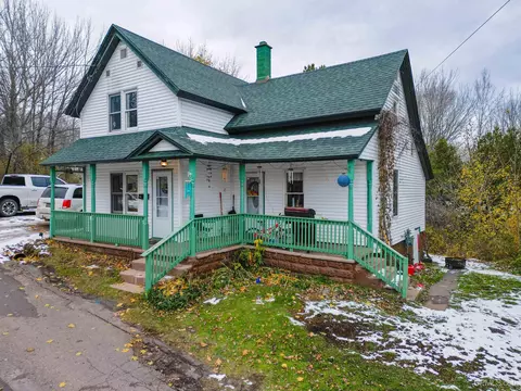 624 6th, Lake Linden, MI 49945